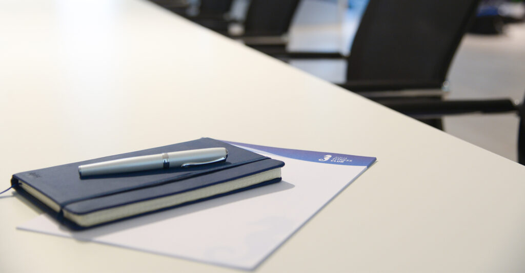 Notizbuch auf einem Tisch